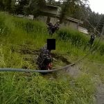 Deputy Uses Lasso To End The Threat!