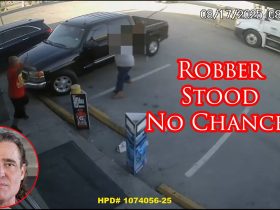 Houston Man Rakes Robber Up Pretty Good! Houston Man Rakes Robber Up Pretty Good!
