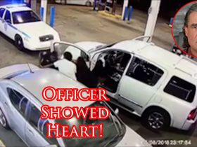 Officer Fights Off Two Armed Attackers Officer Fights Off Two Armed Attackers